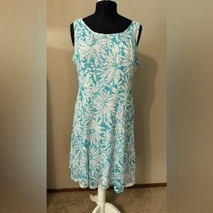 Beautiful Sleeveless Teal & White Floral Dress - L